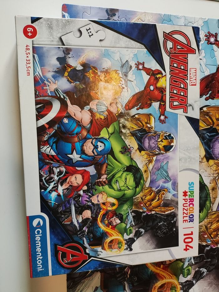 Puzzles avengers 104 pieces