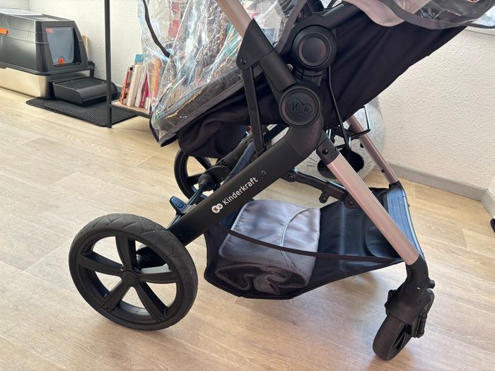 Poussette Kinderkraft Moov 2 - photo numéro 4