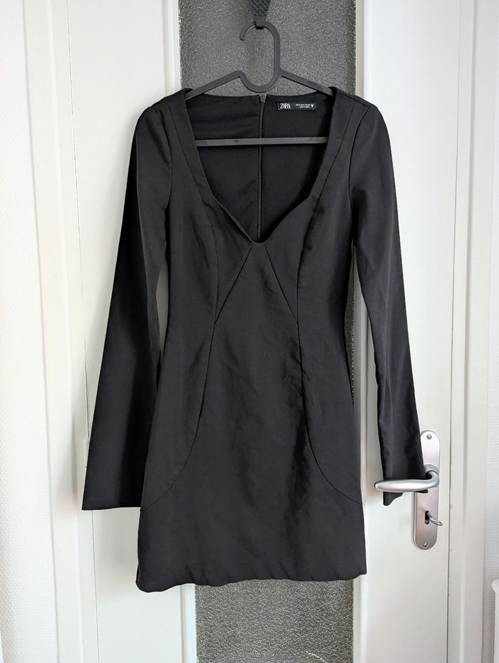 Robe noire Zara bustier taille s