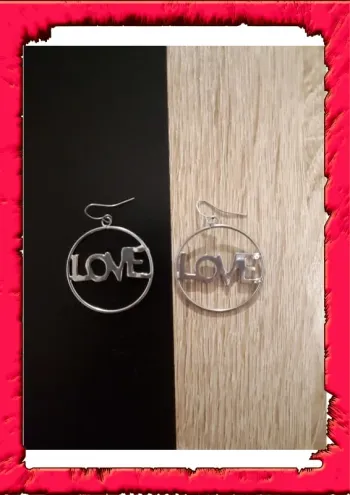 Boucles d'oreilles "LOVE"