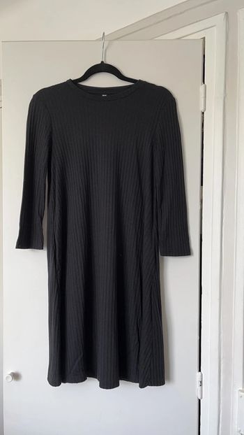 Robe - Uniqlo