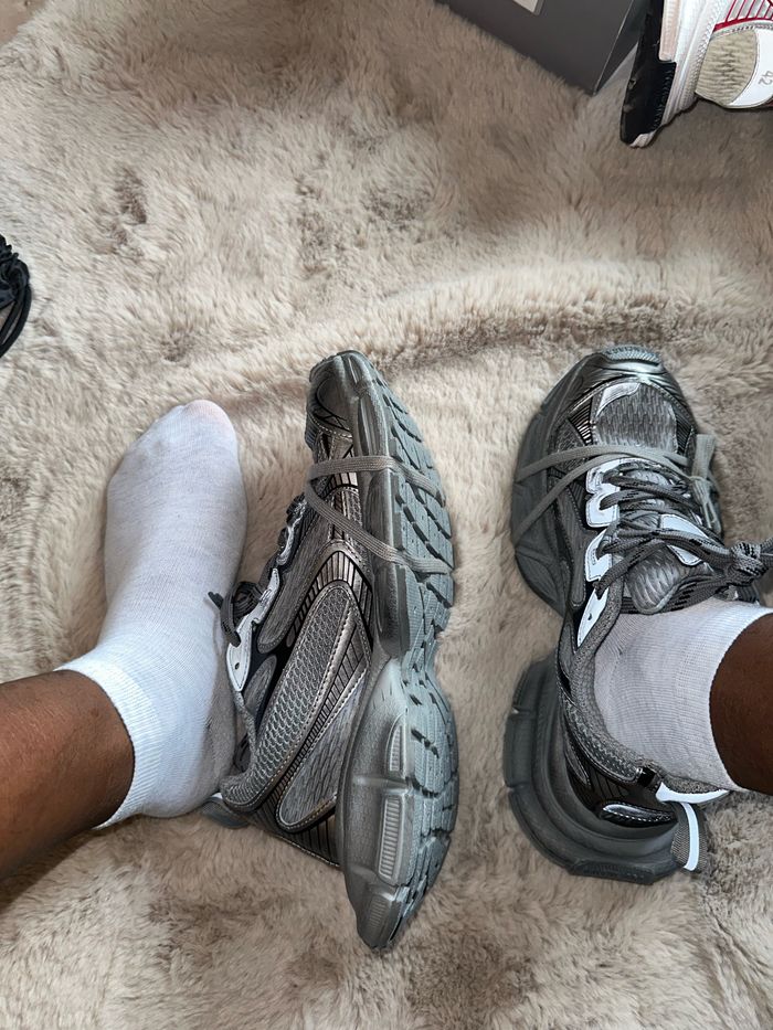Balenciaga Bouncer Pierced - photo numéro 2
