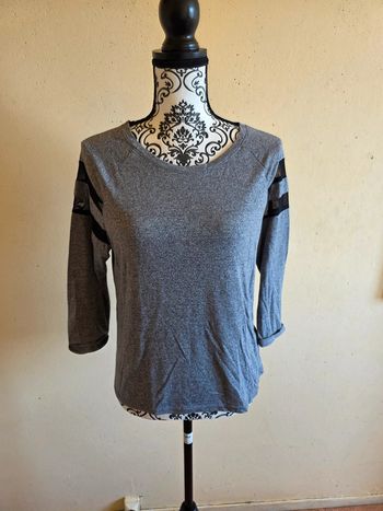 Jolie haut gris femme T : S