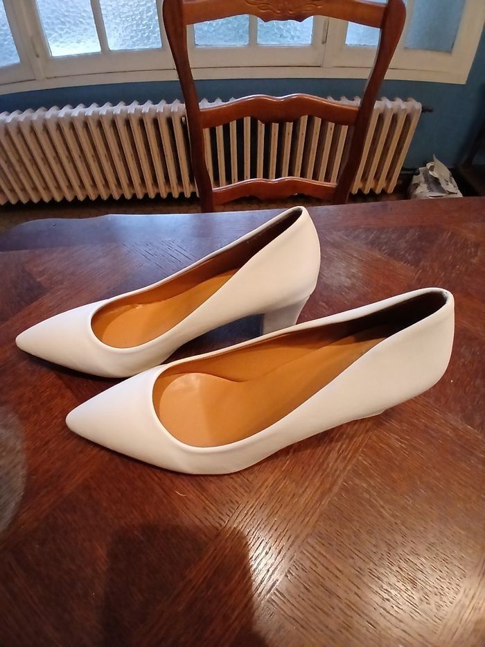 Escarpin blanc - photo numéro 2