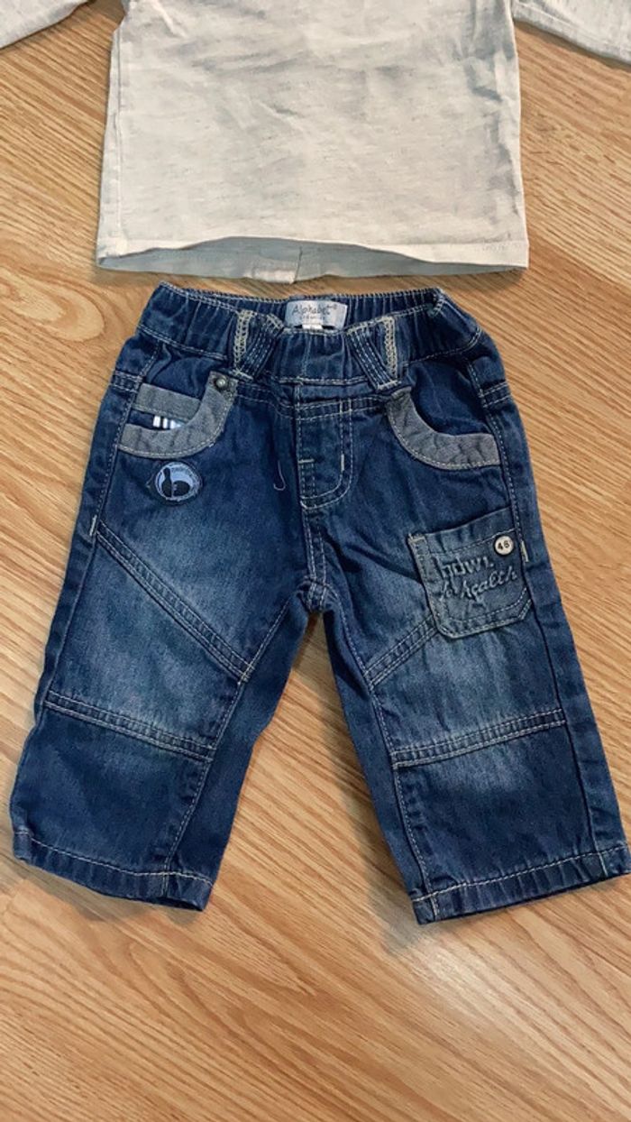 Jean alphabet / t-shirt Kiabi 6 mois - photo numéro 2