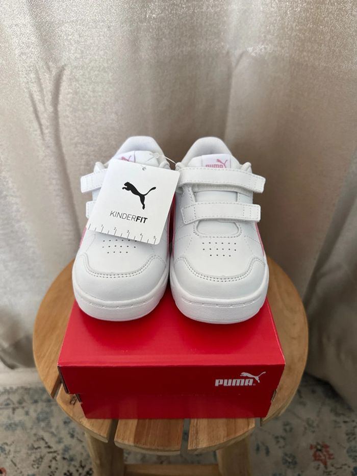 Baskets Puma blanches et roses – Taille 26 neuves - photo numéro 4