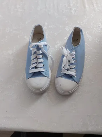 Chaussures en toile femme