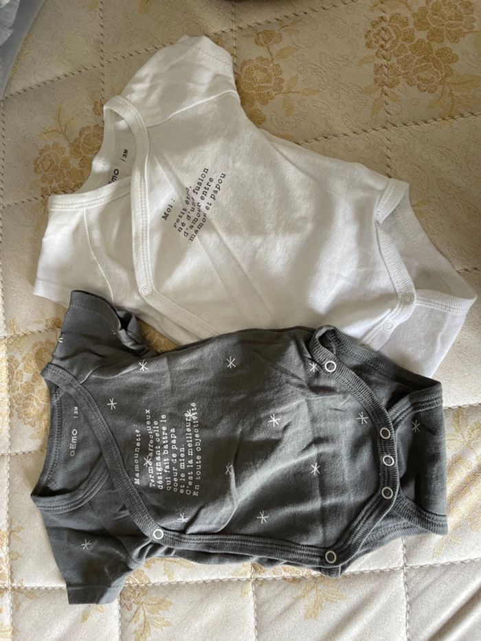 Lot de 2 bodys croisés 3 mois