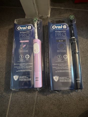 Lots brosse à dent électrique oral b