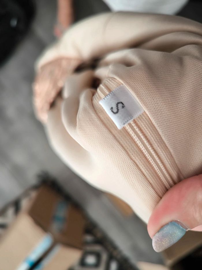 Robe longue rose pâle à paillettes Taille S Élégance scintillante - photo numéro 5