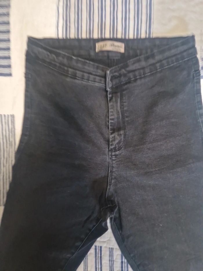 Pantalon noir - photo numéro 2