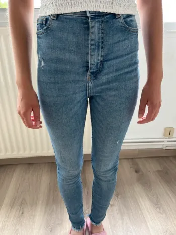 Jeans Pull & Bear taille 32 bleu