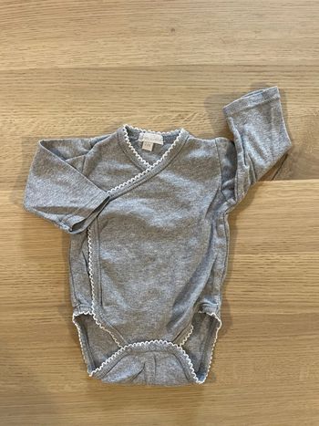Bodie gris manches longues dpam bébé 1 mois