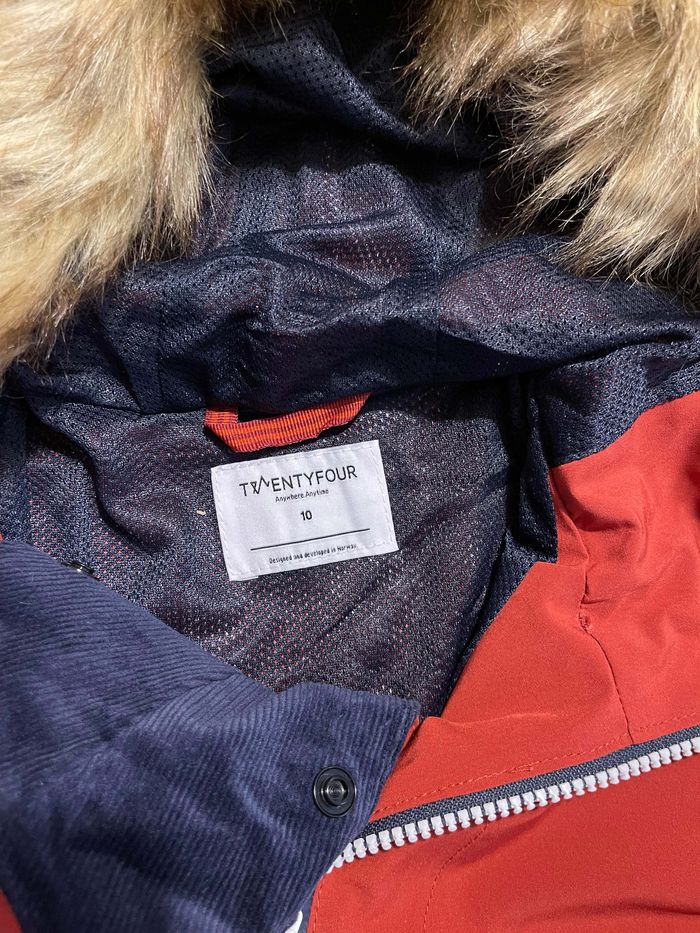 Coupe vent enfant 10 ans neuf. - photo numéro 6