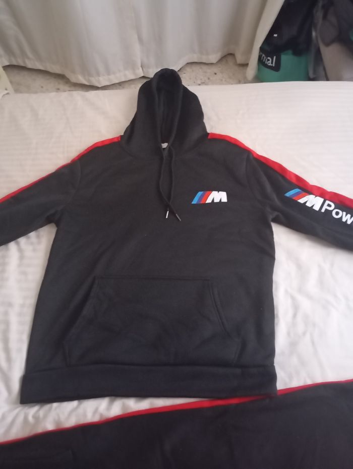 Survêtement homme très bon état - photo numéro 3