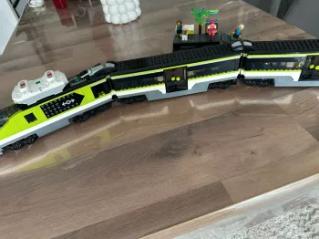 Train lego city n°60337