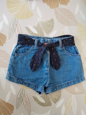 Short en jeans kiabi 36 mois 