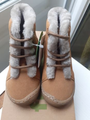 Bottines FRODFO NEUVES 21  cuir fourrées mouton