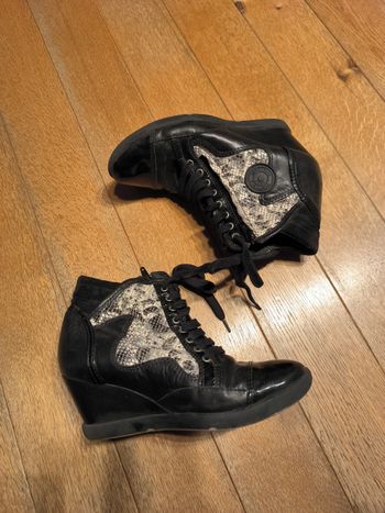 Baskets compensées Pataugas noires pointure 39