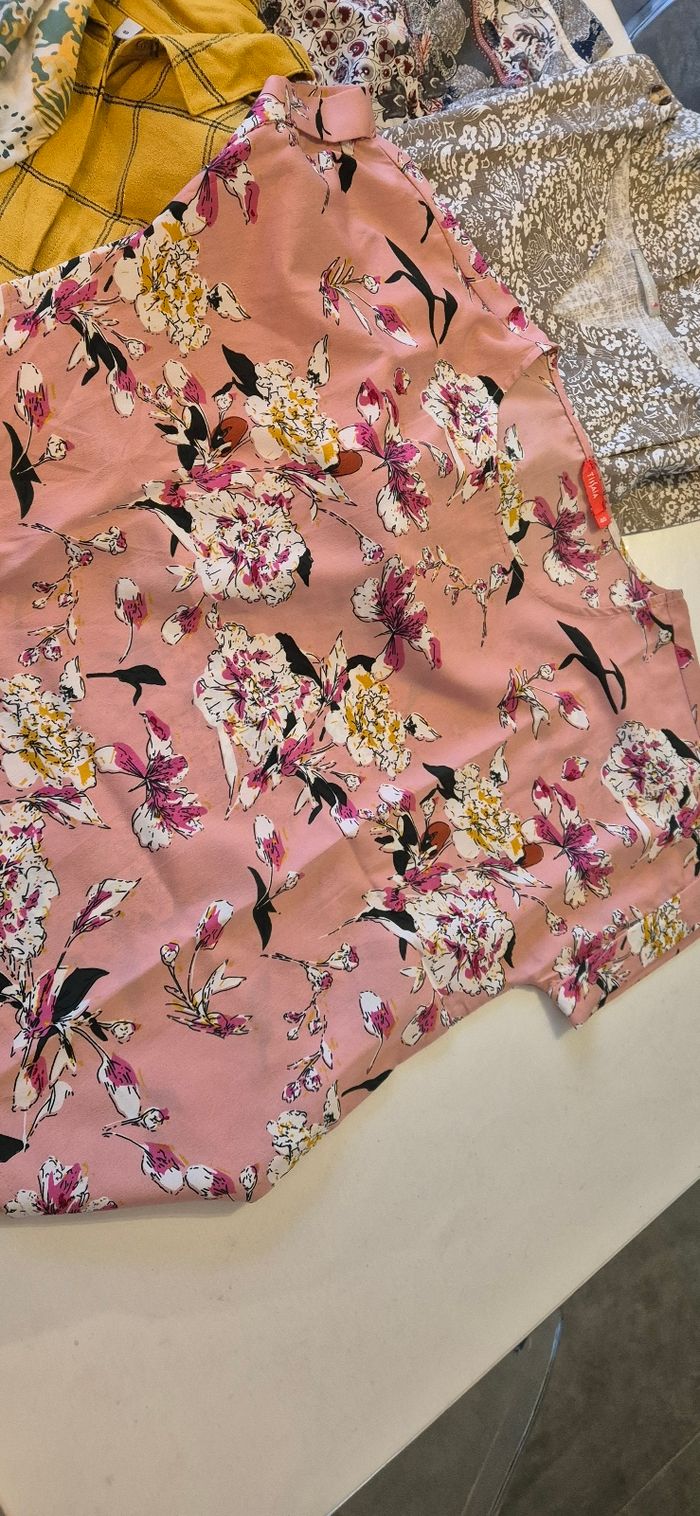 Lot vêtements femme - photo numéro 8