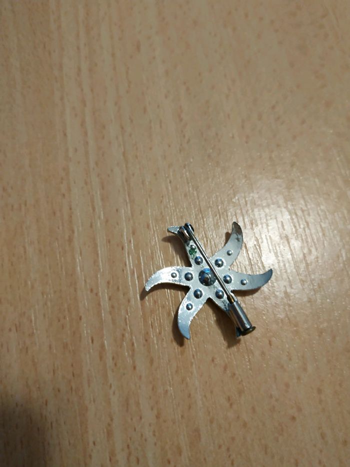 Broche étoile vintage ancienne avec strass - photo numéro 3