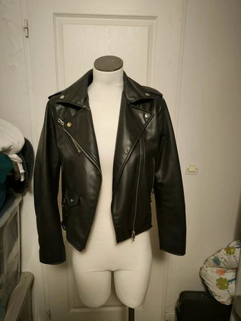 Perfecto noir Zara taille 38