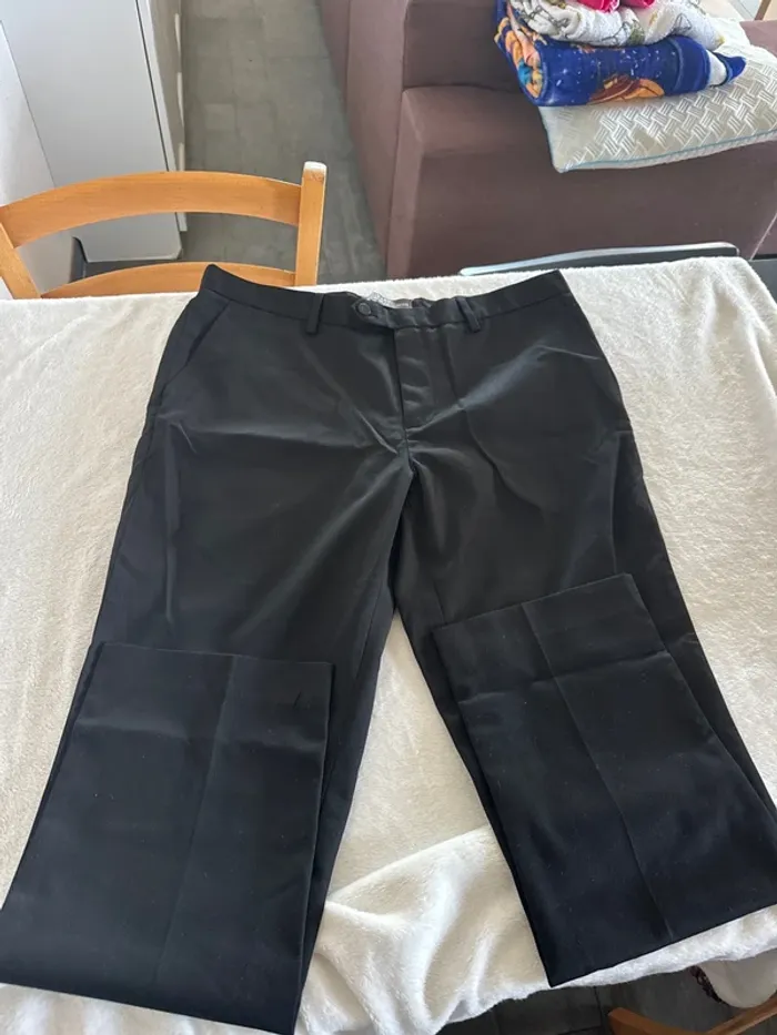 Pantalon noir costume taille 46S