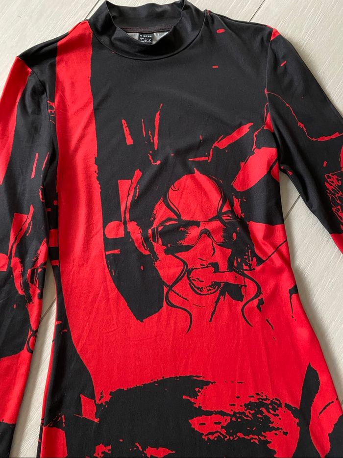 Shein robe noire et rouge S - photo numéro 2