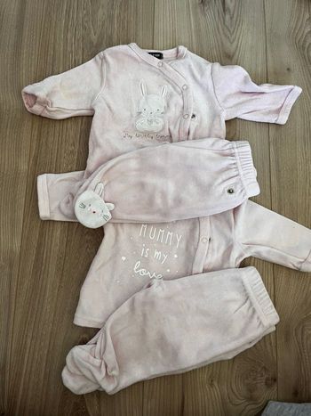 Lot ensemble velours 1 mois 