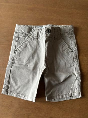Short gris