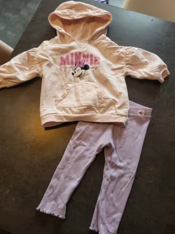 Tenue 18 mois minnie