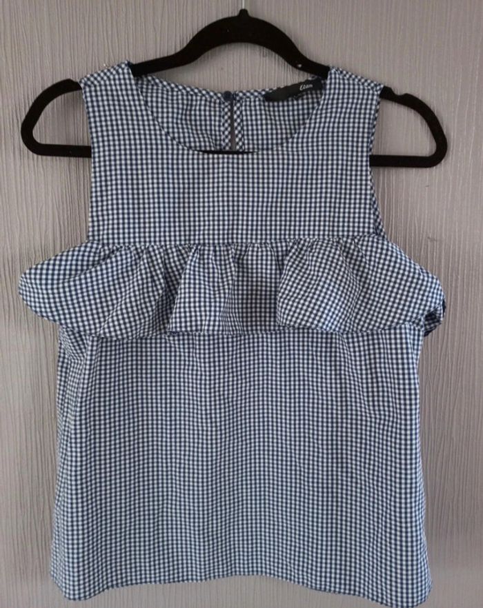 Haut, débardeur, top - photo numéro 2