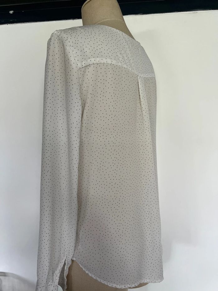 Magnifique blouse transparente - photo numéro 4
