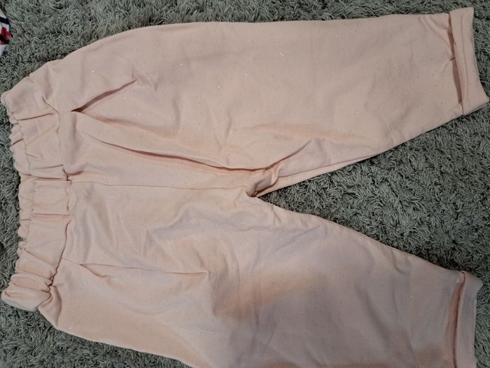 Lot Pantalons fille 12 mois - photo numéro 2
