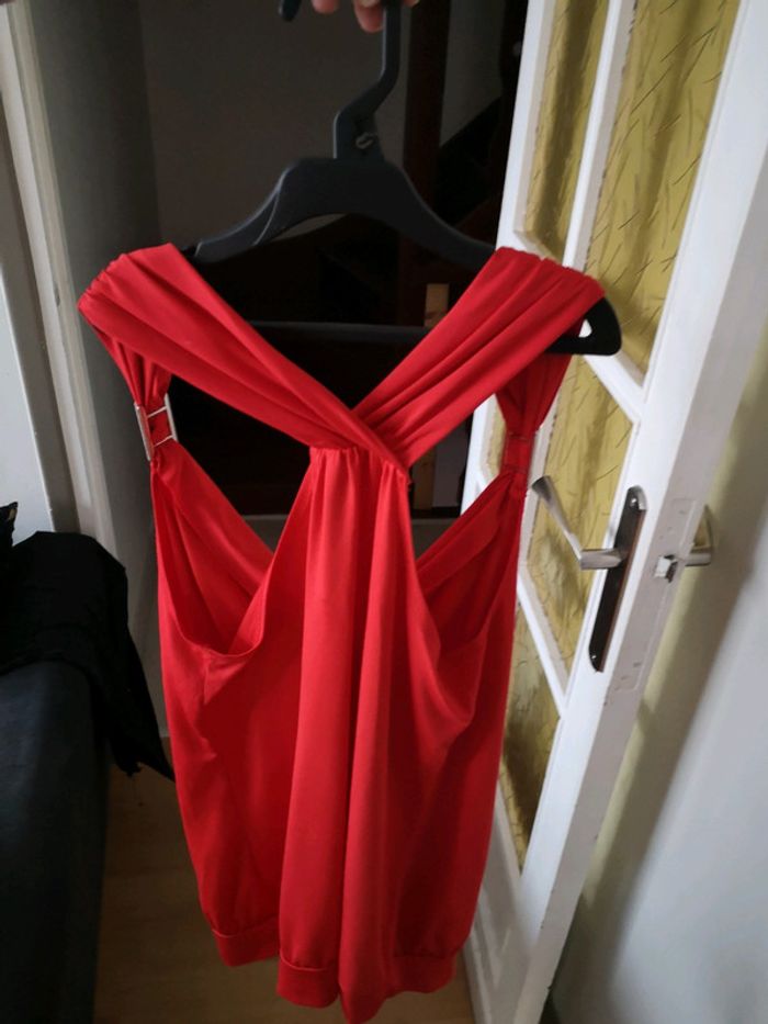 Top rouge - photo numéro 2