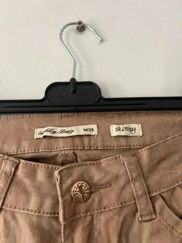 Pantalon / Jeans Marron - taille 38 - photo numéro 5