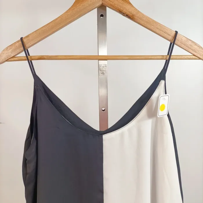Top bicolore à fines bretelles Esmara noir blanc rose taille 42/44 A907 - photo numéro 2