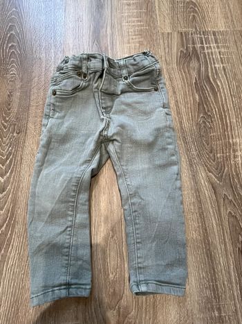 Jean vert Zara 9-12mois