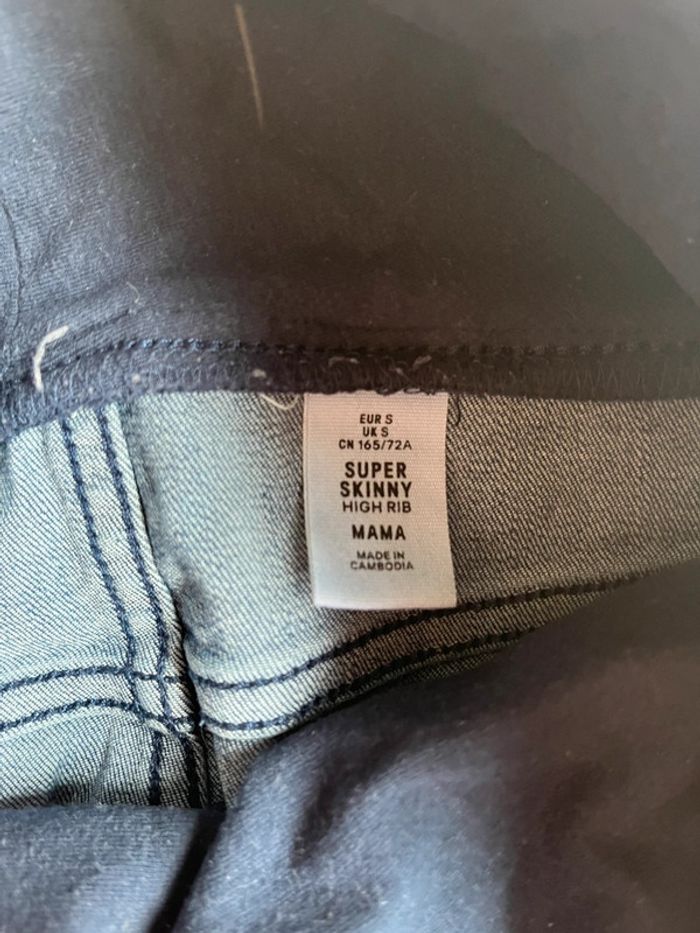 Jean skinny de grossesse H&M taille 36 - photo numéro 2