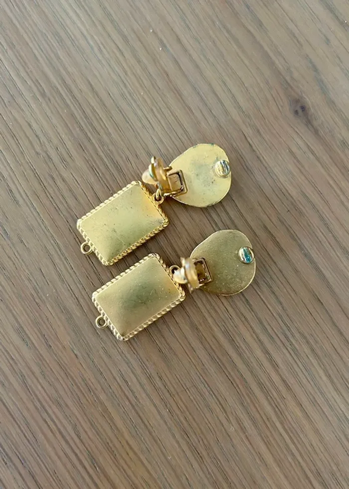 Boucles d’oreilles vintage à clips dorées - photo numéro 3