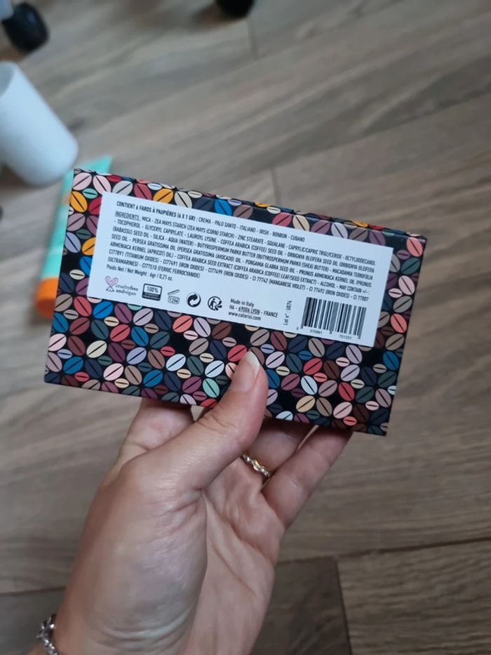 Palette maquillage - photo numéro 3