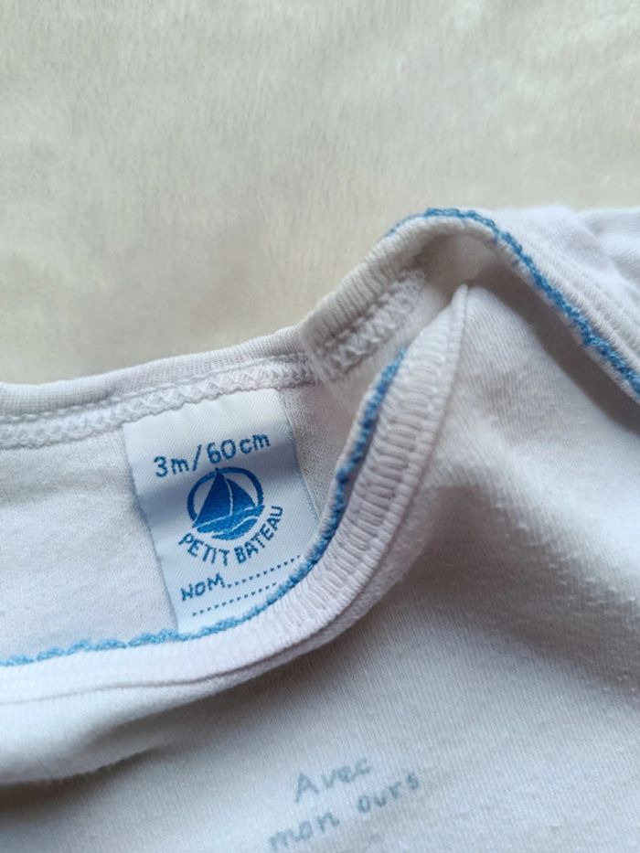 Lot bodies 3 mois Petit Bateau - photo numéro 5