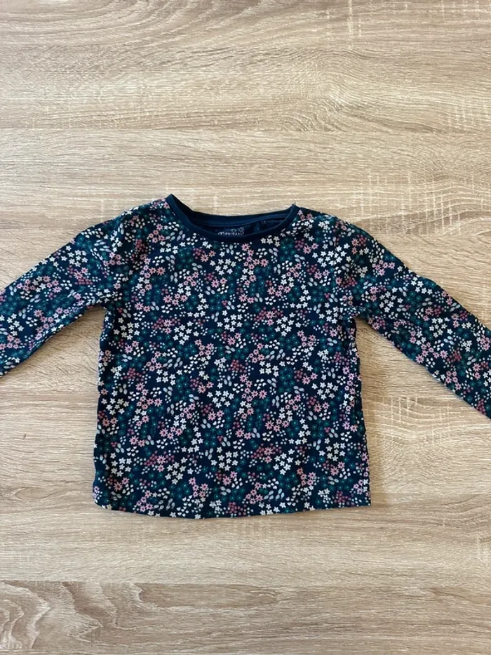 T-shirt manches longues fleuri