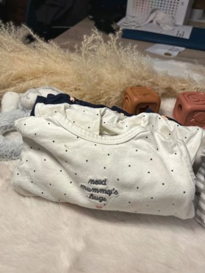 Lot de 8 pyjamas légers + 1 KDO - photo numéro 7