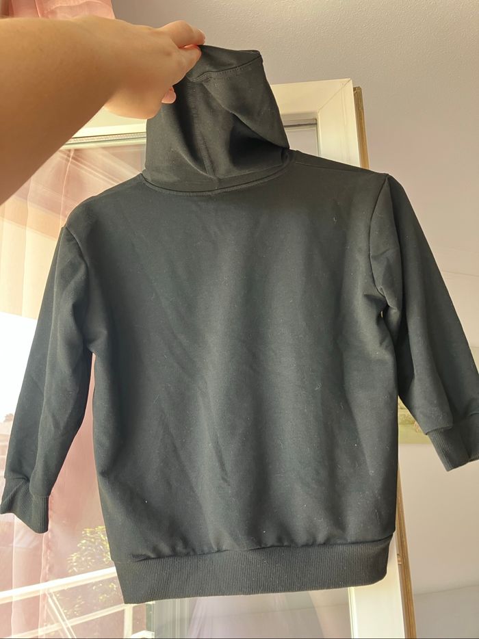 Sweat à capuche noir 140 cm - photo numéro 5