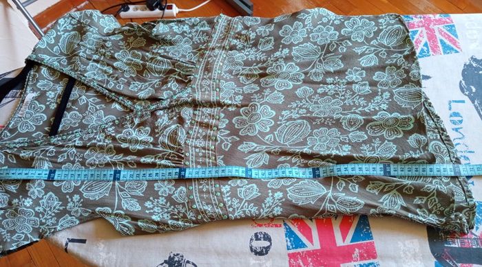 Haut Femme 100% viscose Taille 40/42 - photo numéro 7