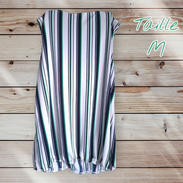 💚 Top rayé sans manches – fluide & moderne Cache-Cache 💚
- photo numéro 3