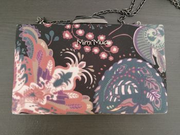 Pochette mimi mua