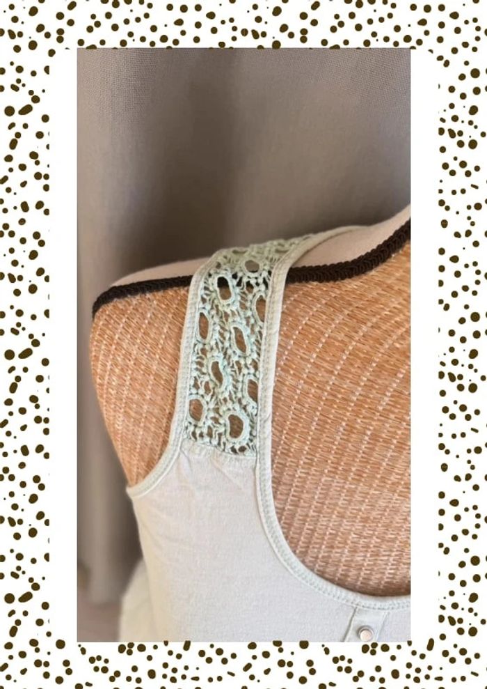 🌿 Débardeur H&M femme taille S - détails en dentelle - très bon état 🌿 - photo numéro 4