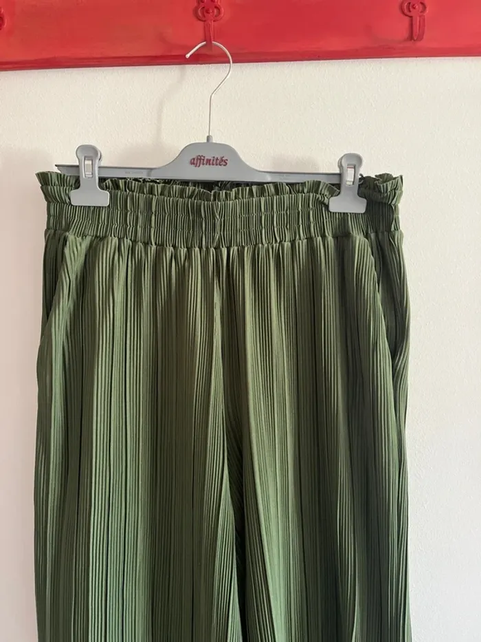Pantalon Kiabi 💚 - photo numéro 3